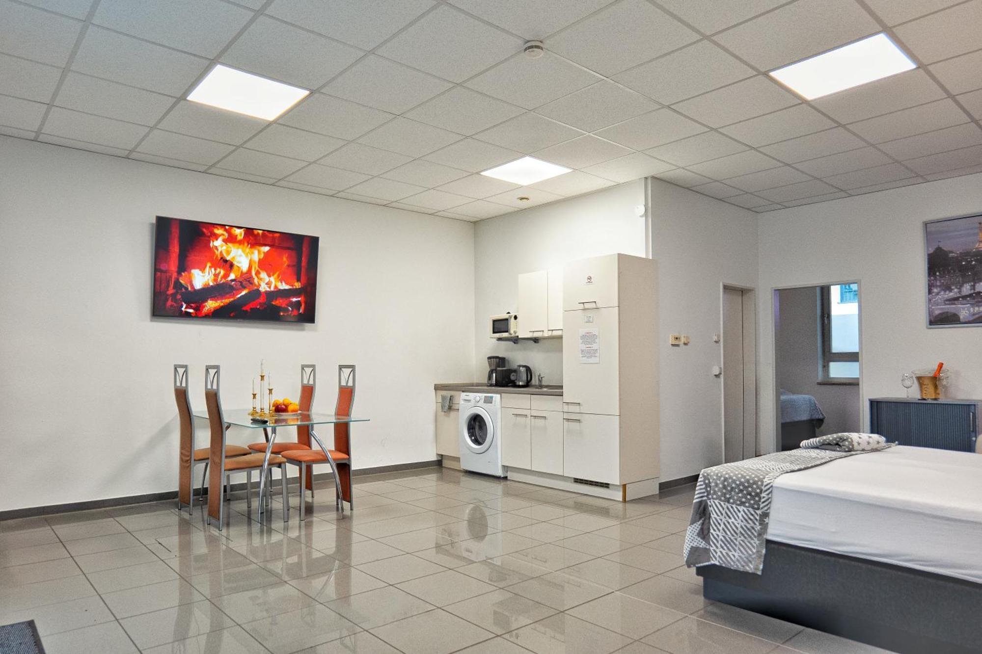 City J&L Apartment Zentrale Lage Freiburg im Breisgau Eksteriør bilde